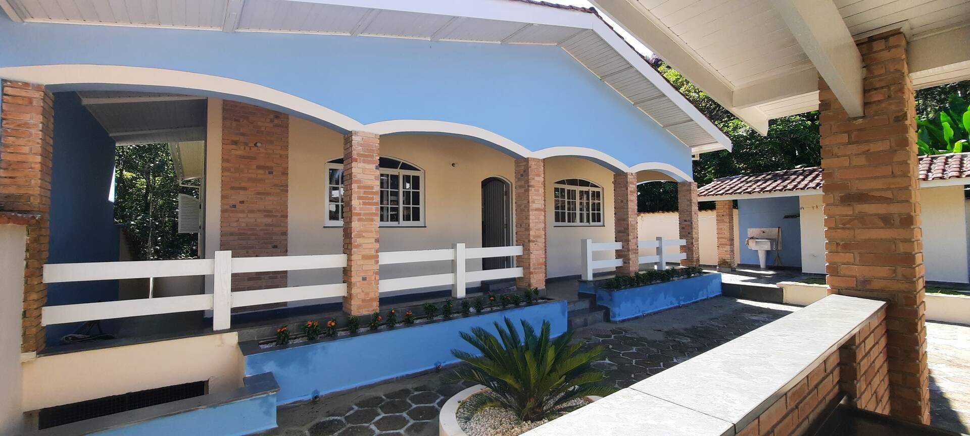Casa à venda com 4 quartos, 230m² - Foto 3
