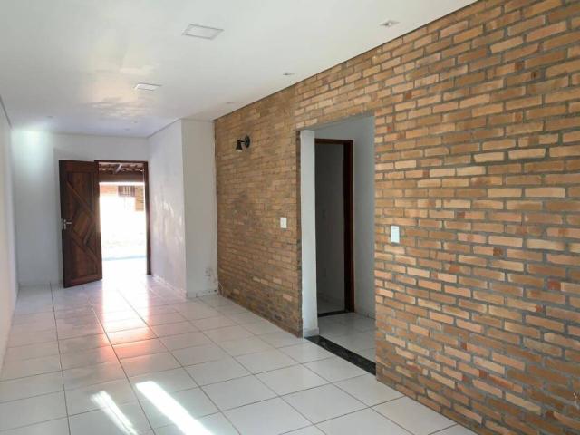 Casa para Venda em Caraguatatuba - 2
