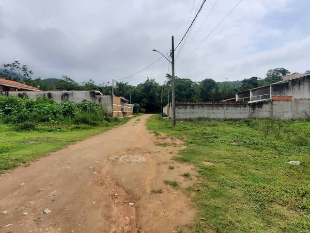 #236 - Terreno em condomínio para Venda em Caraguatatuba - SP