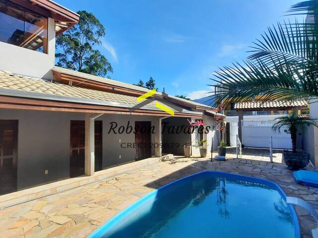 Casa para Venda em Caraguatatuba - 4