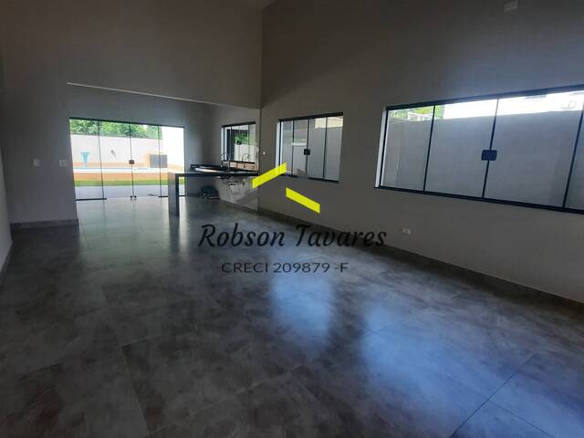 Casa para Venda em Caraguatatuba - 5