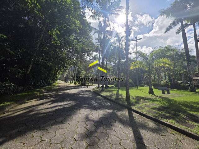 Casa para Venda em Caraguatatuba - 2