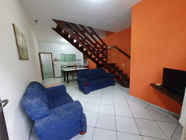 Sobrado para Venda em Caraguatatuba - 4