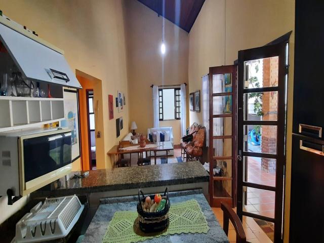 Casa para Venda em Caraguatatuba - 5