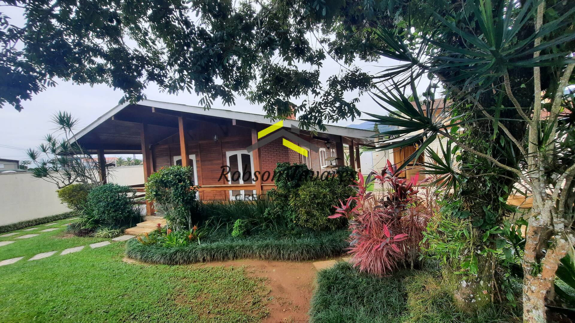 Casa, 3 quartos, 219 m² - Foto 5