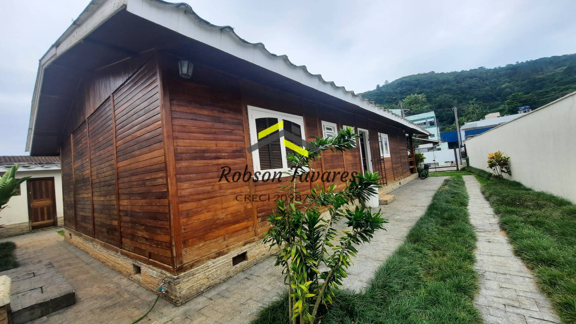 Casa, 3 quartos, 219 m² - Foto 9