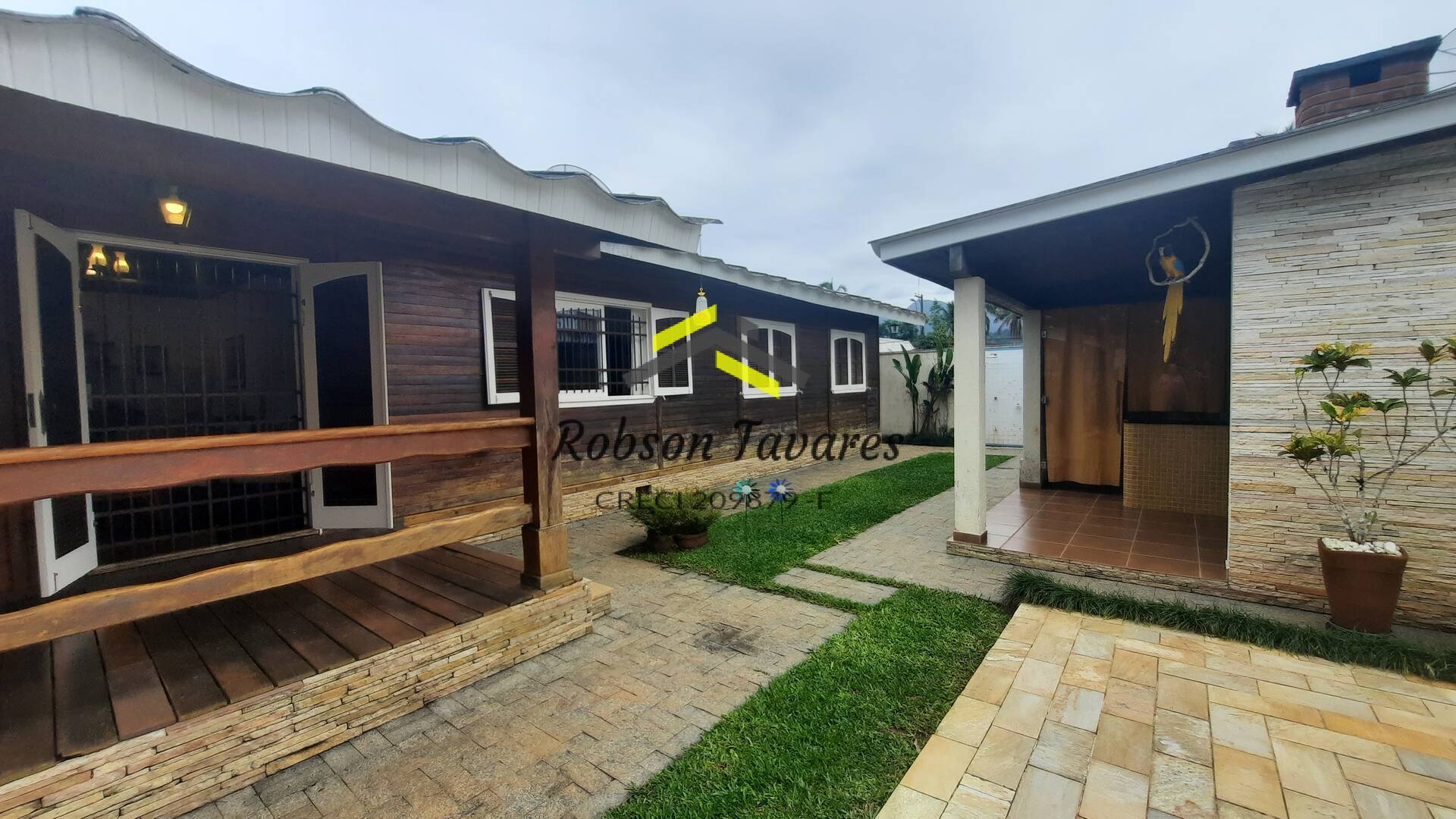 Casa, 3 quartos, 219 m² - Foto 13