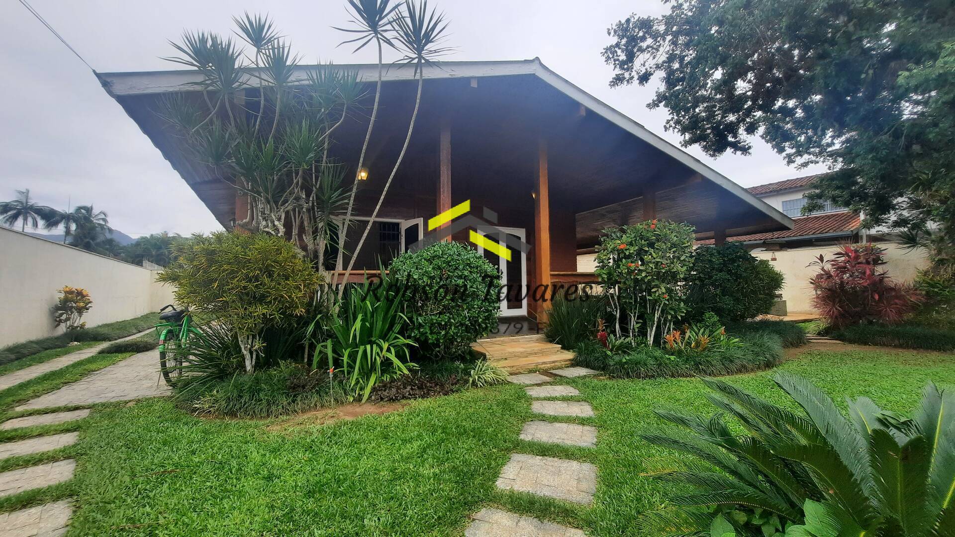 Casa, 3 quartos, 219 m² - Foto 3