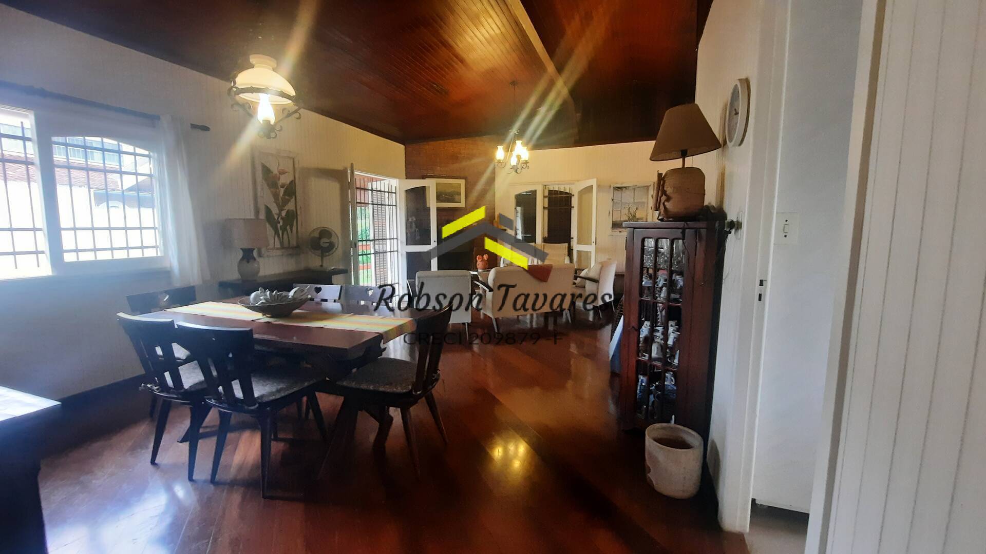 Casa, 3 quartos, 219 m² - Foto 21