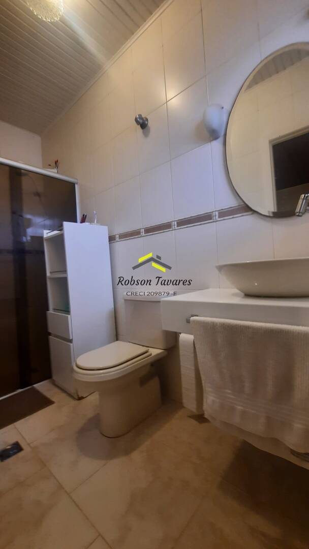Casa, 3 quartos, 219 m² - Foto 24