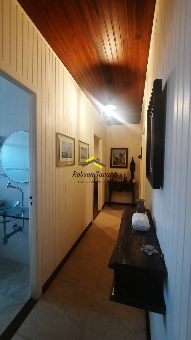 Casa, 3 quartos, 219 m² - Foto 32