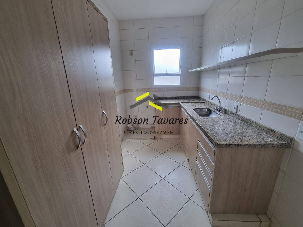 Apartamento à venda com 2 quartos, 78m² - Foto 11